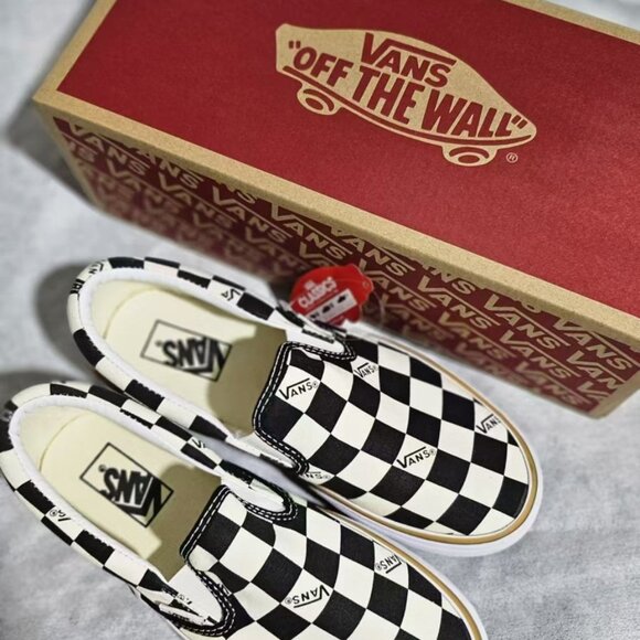 VANS Era Stacked Checkerboard Slip On Canvas Shoes - Picture 2 of 6